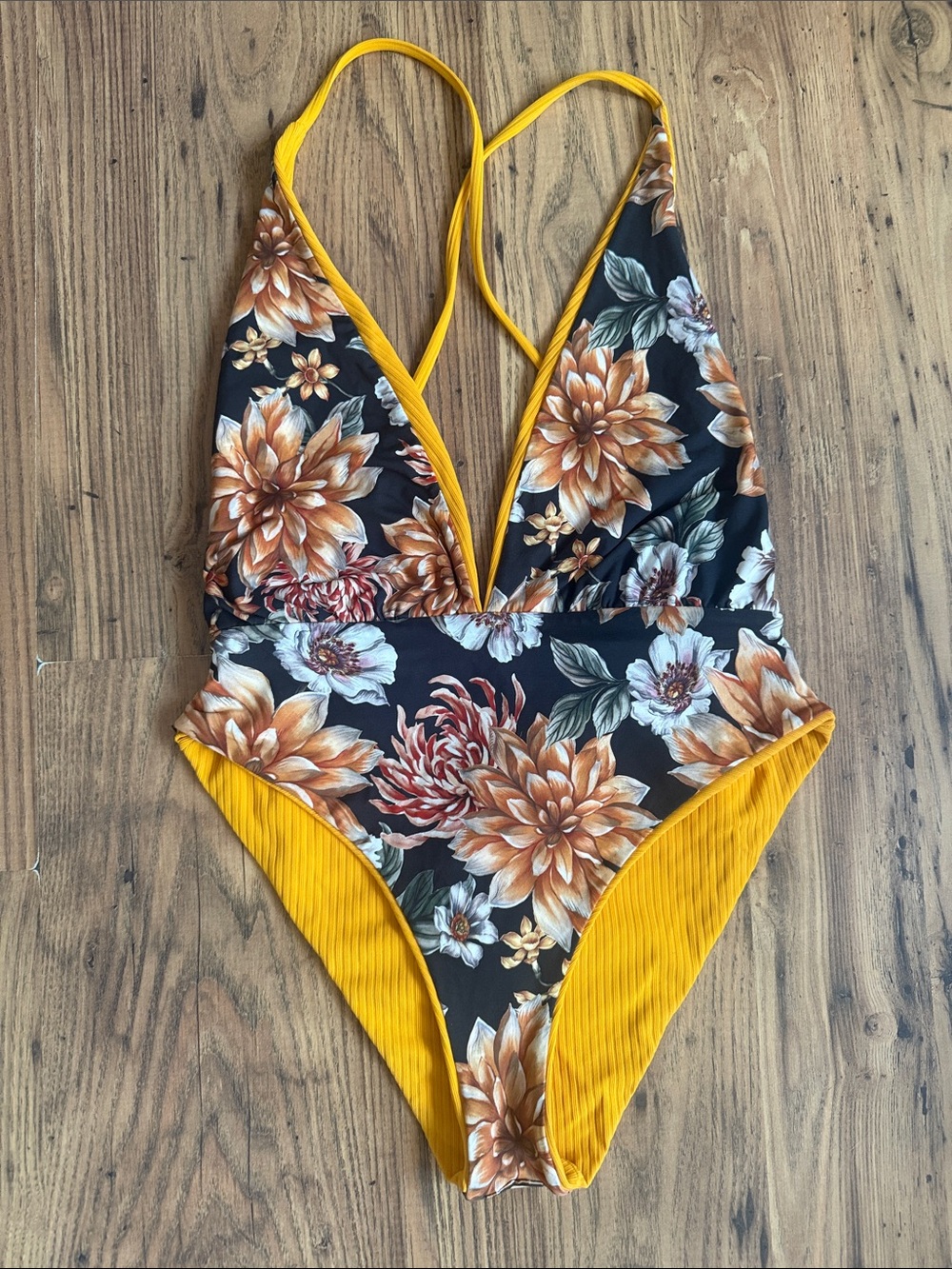 Maaji Cottage Garden Serenna V-Plunge Reversible One-Piece Swimsuit Medium